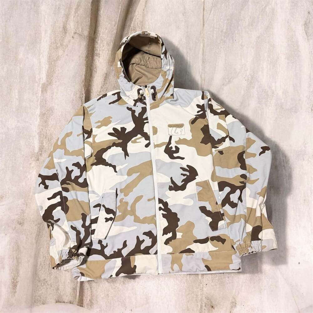 Burton Snowboard Jacket Full Zip Hooded Camo Size L